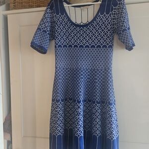 Gianni Bini Blue and White Geometric Midi Dress